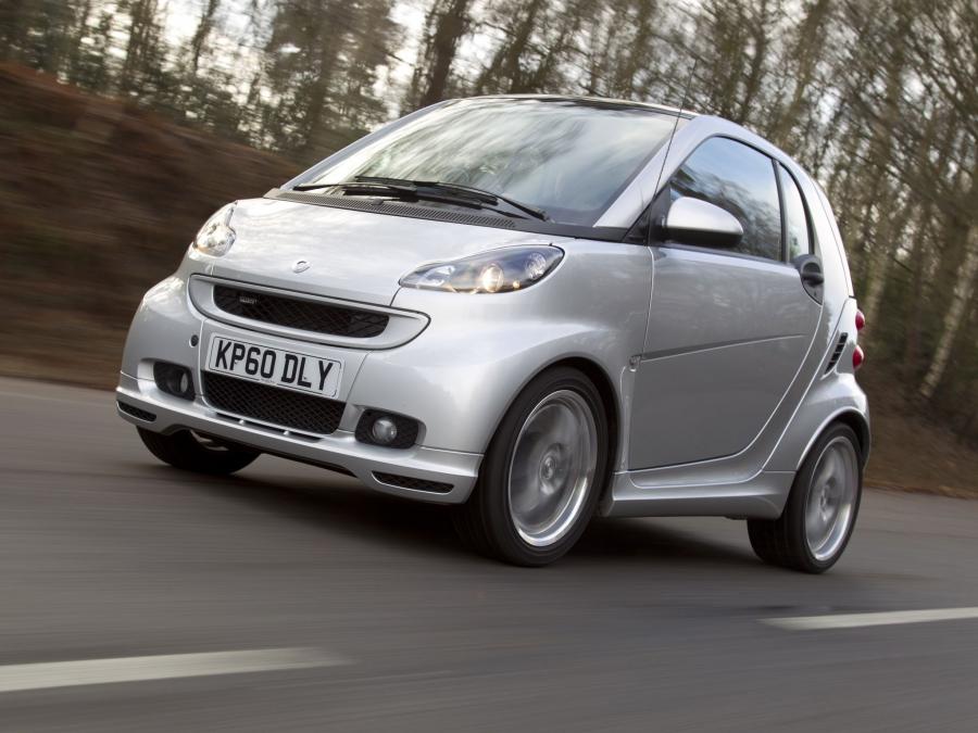  Smart ForTwo by Brabus 2010 года  (UK) (фото 4 из 8)